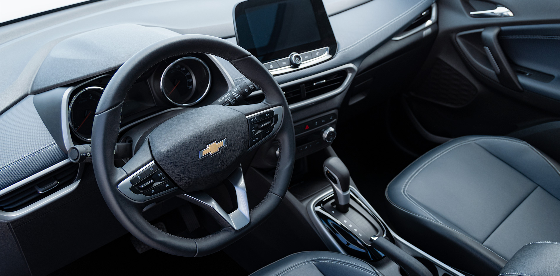 Chevrolet Tracker 2 Real Cockpit Interior